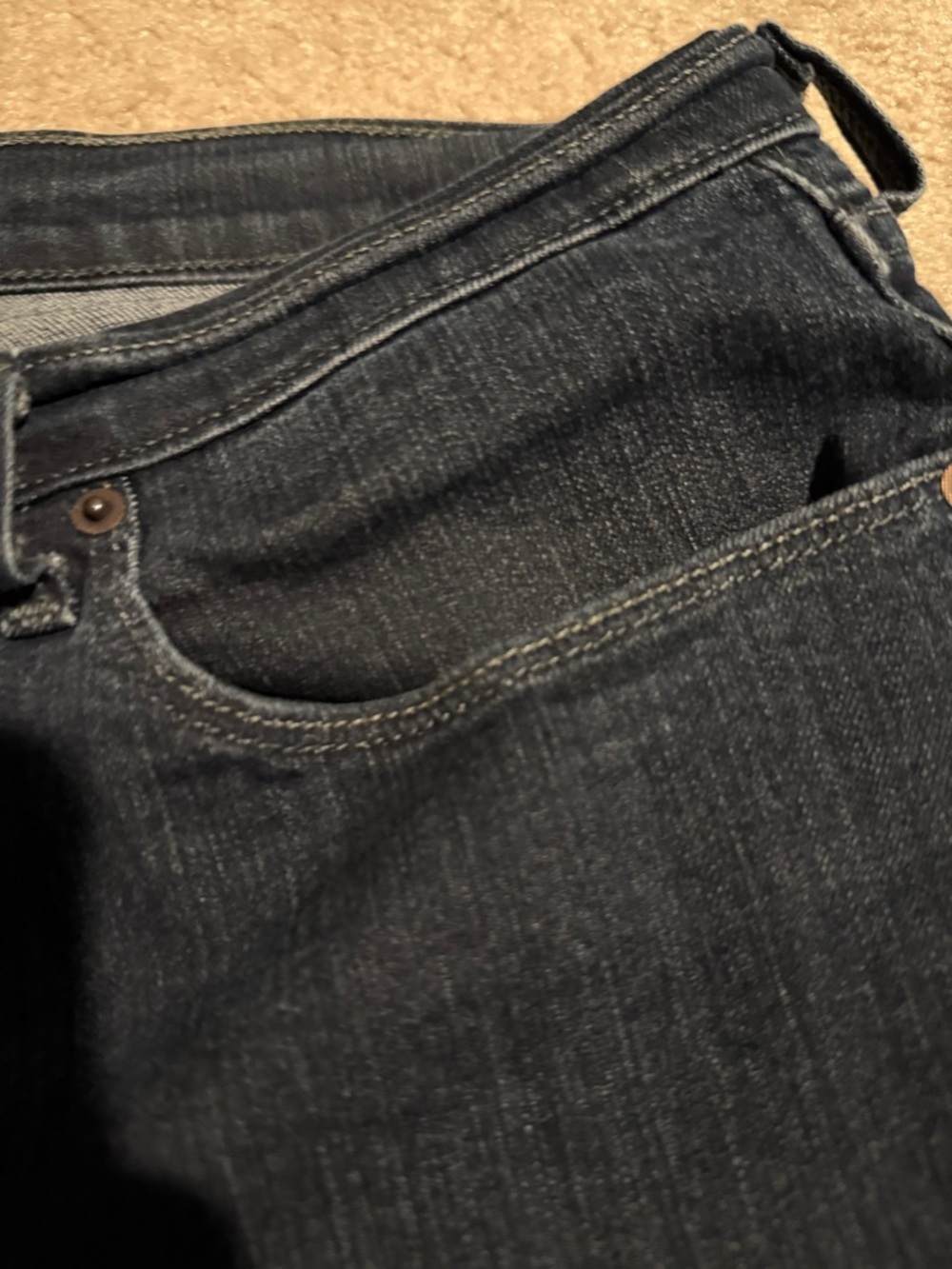 Levi's Women's 505 Straight Leg Jeans in Dark Blue - Picture 4 of 13